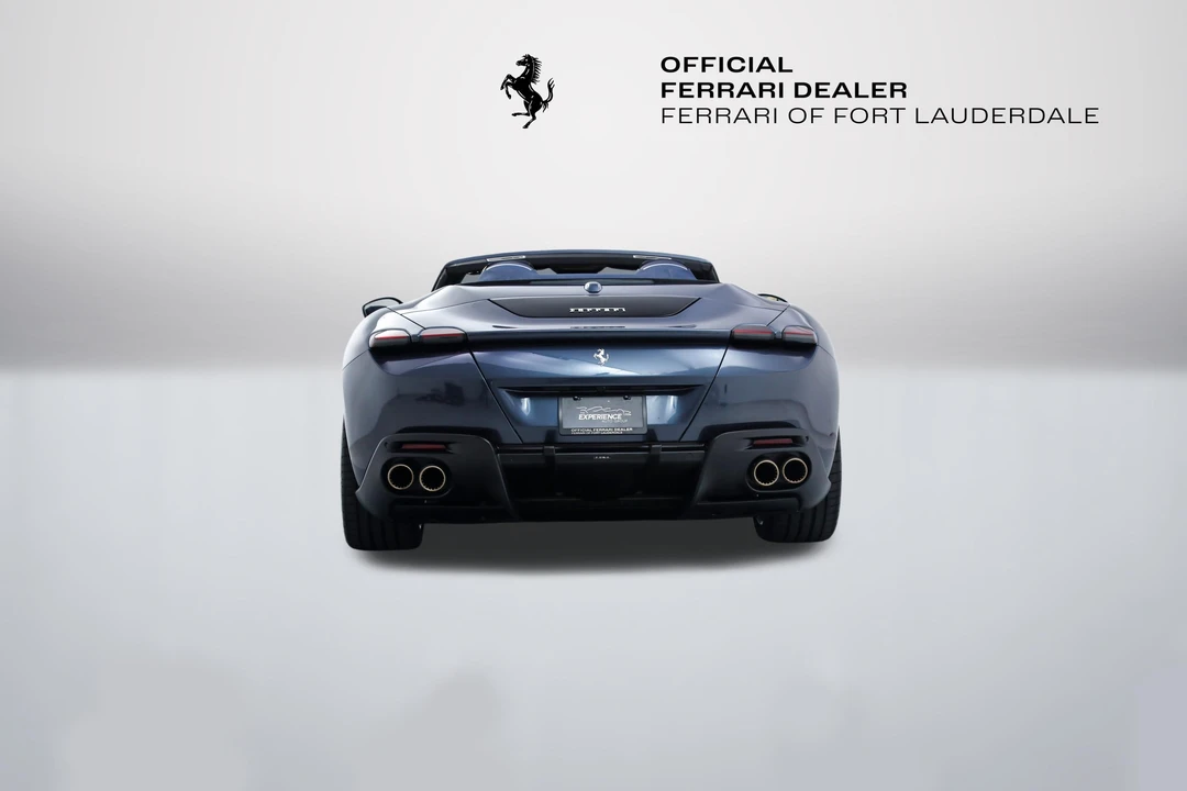 2025 Ferrari Roma Spider - Image 8 of 31