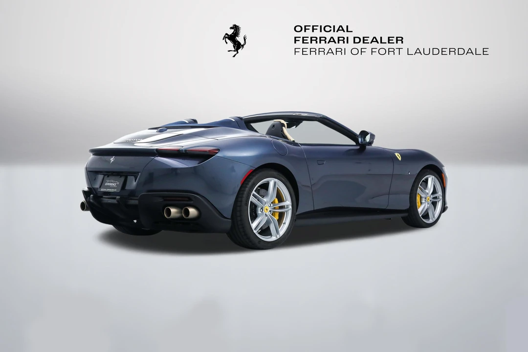 2025 Ferrari Roma Spider - Image 3 of 31