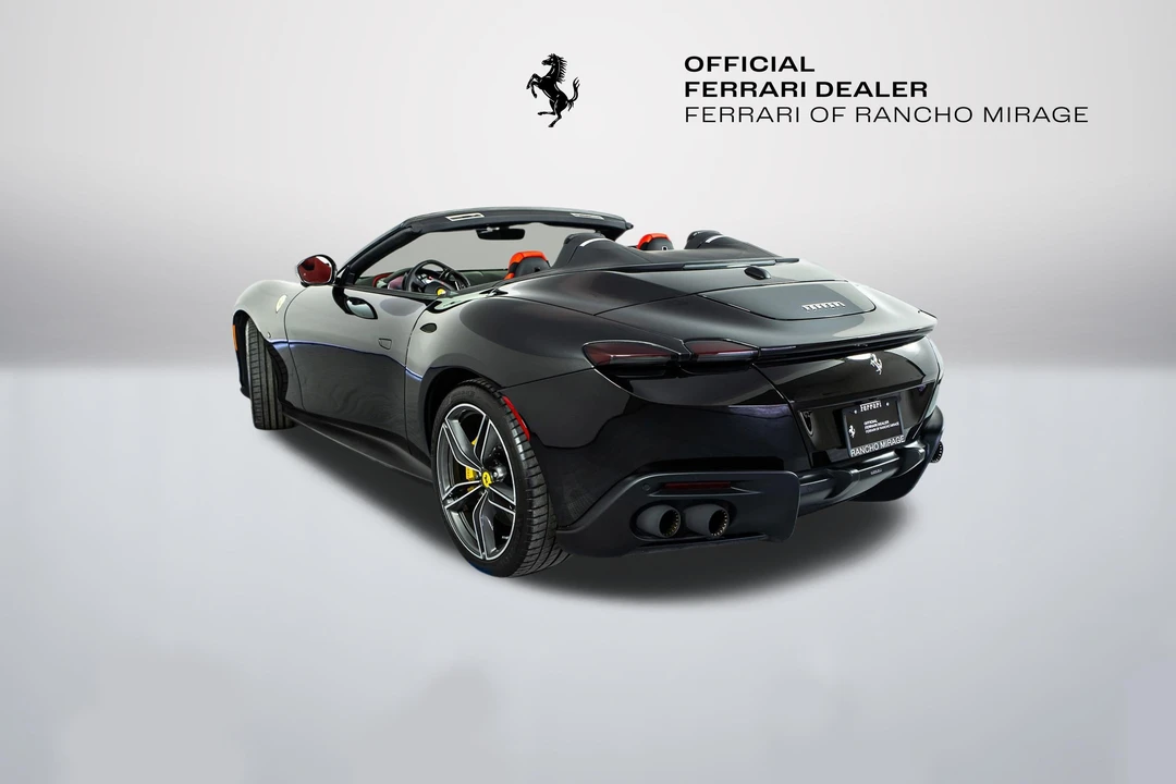 2025 Ferrari Roma Spider - Image 2 of 31