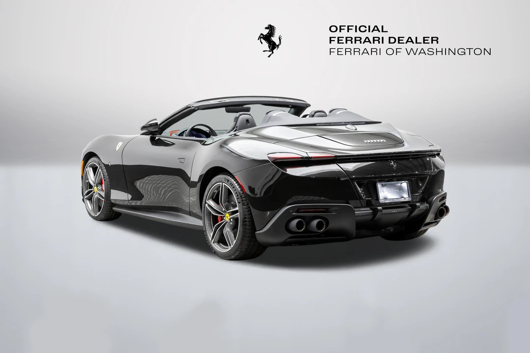 2025 Ferrari Roma Spider - Image 3 of 31