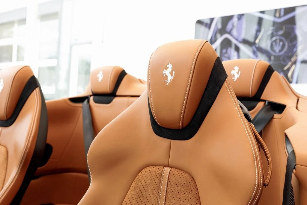 2025 Ferrari Roma Spider - Image 31 of 31