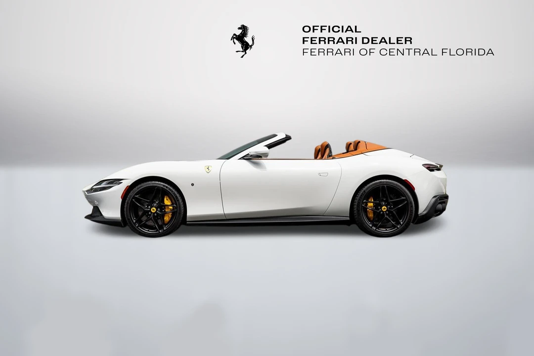 2025 Ferrari Roma Spider - Image 2 of 31