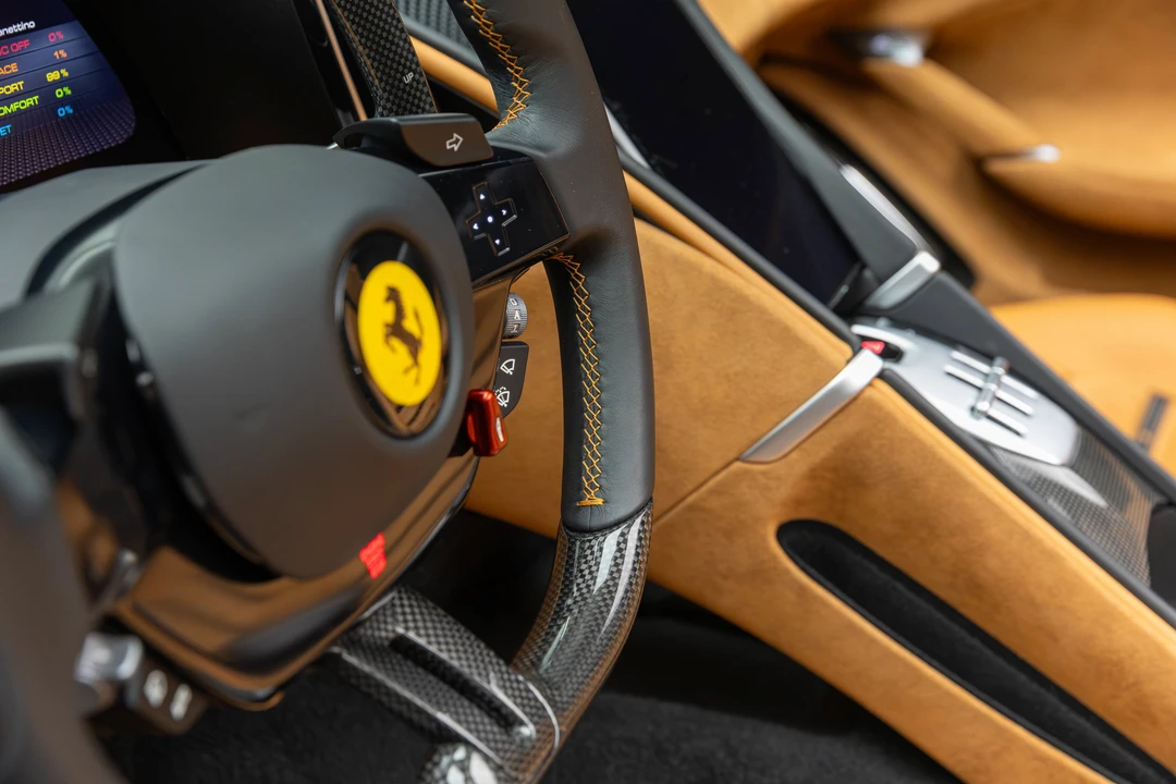 2025 Ferrari Roma Spider - Image 21 of 31