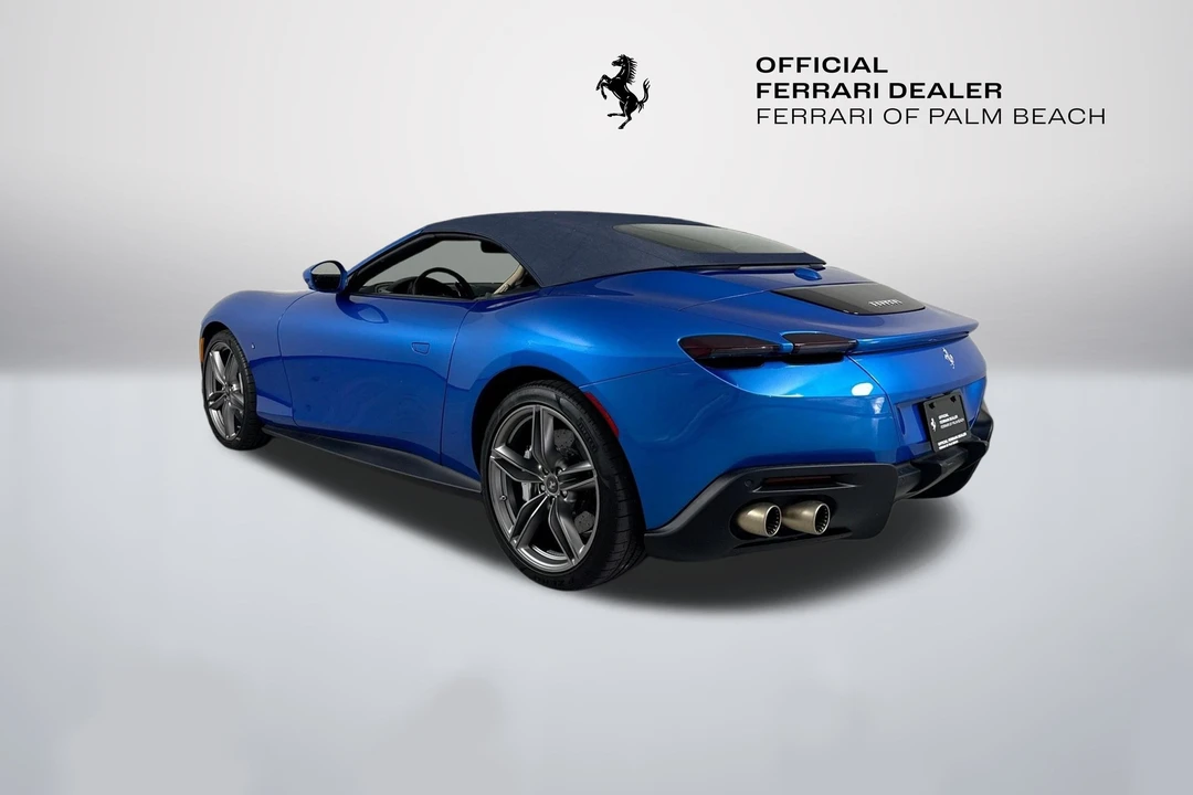 2025 Ferrari Roma Spider - Image 5 of 29