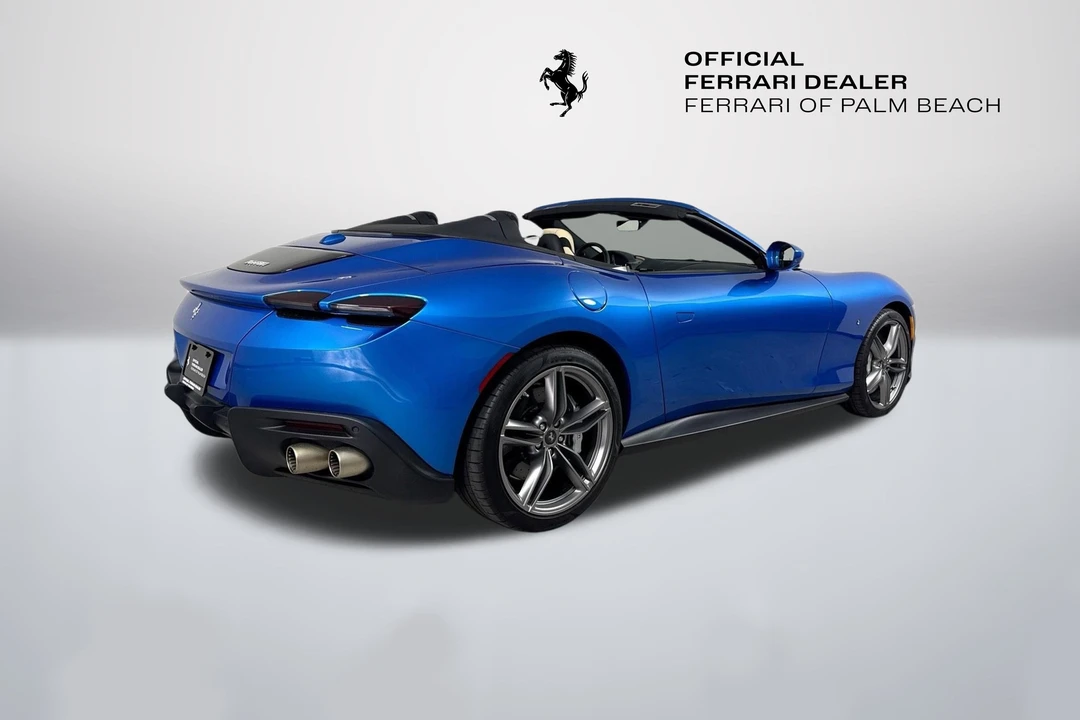 2025 Ferrari Roma Spider - Image 7 of 29