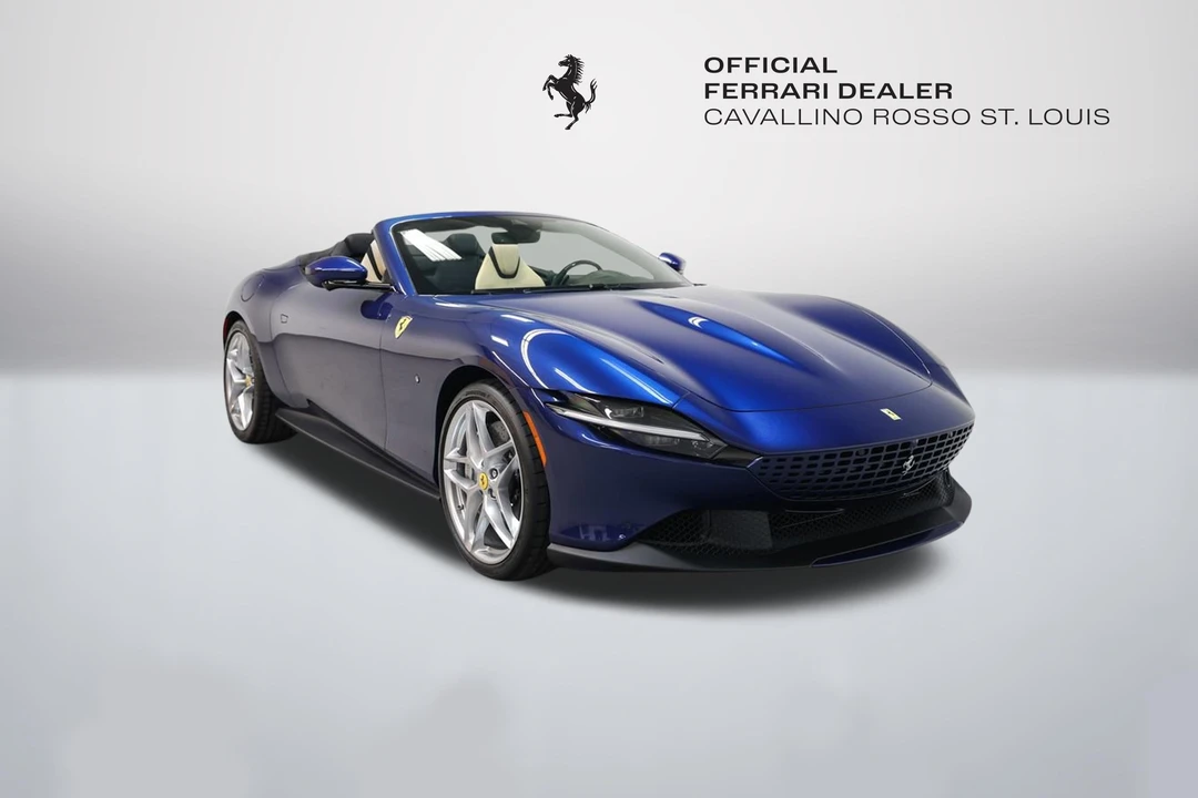 2025 Ferrari Roma Spider - Image 17 of 31