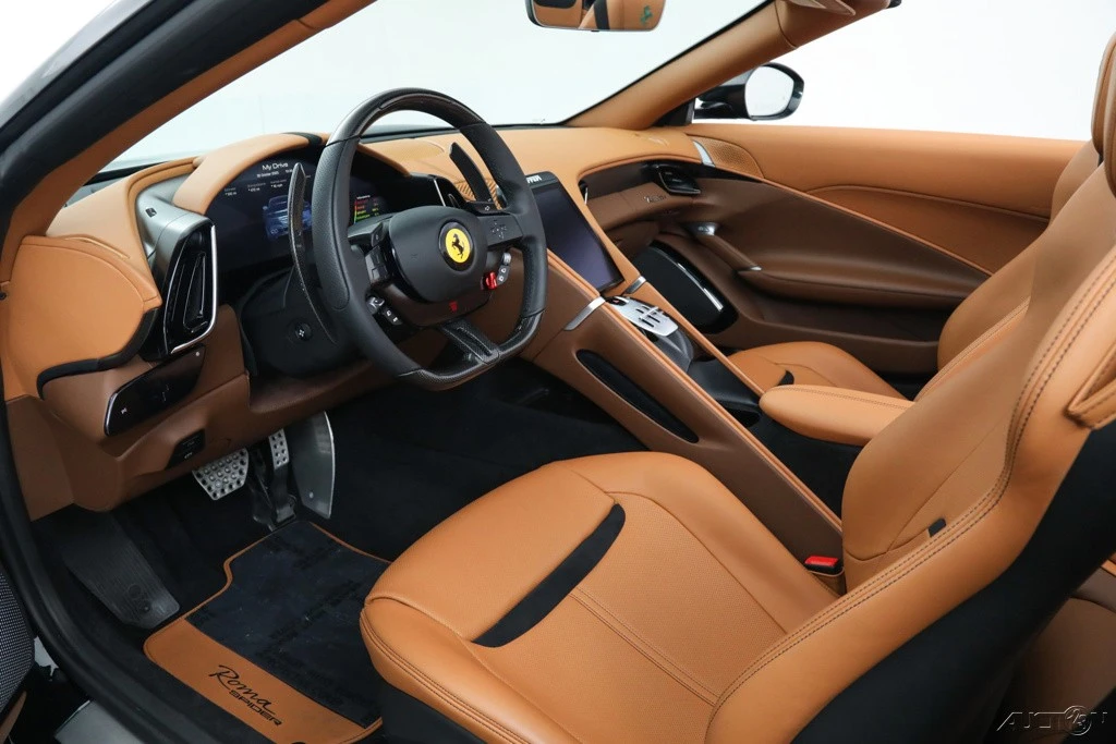 2025 Ferrari Roma Spider - Image 2 of 21