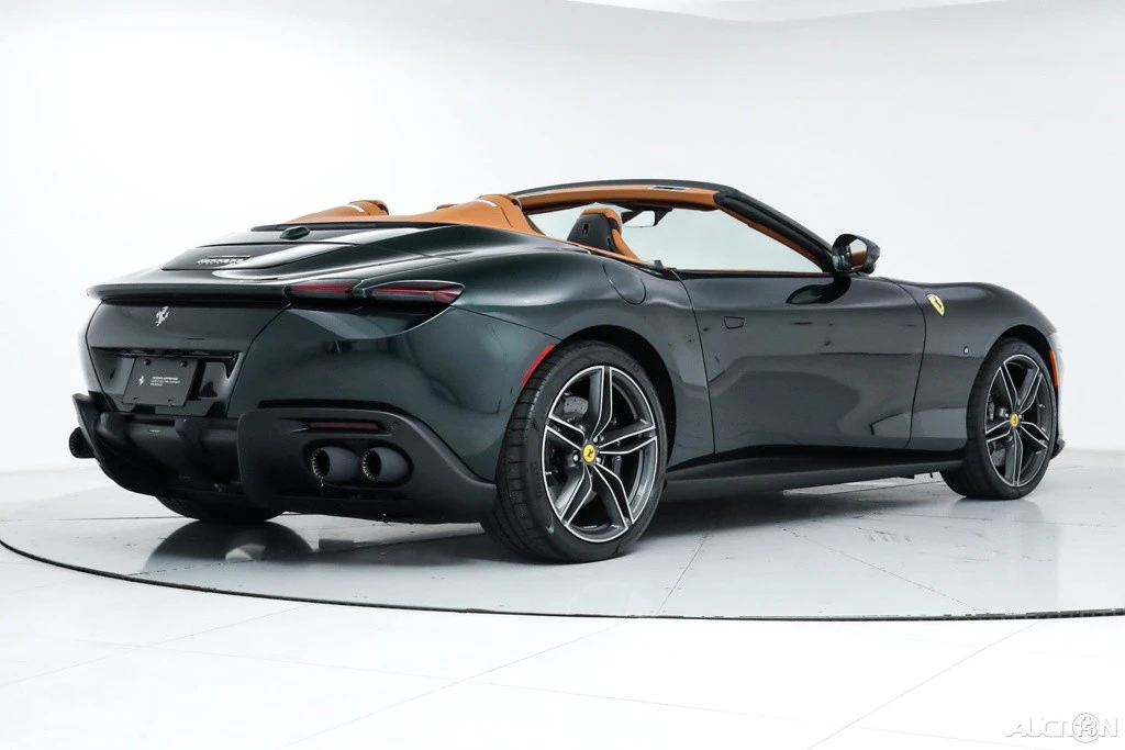 2025 Ferrari Roma Spider - Image 3 of 21