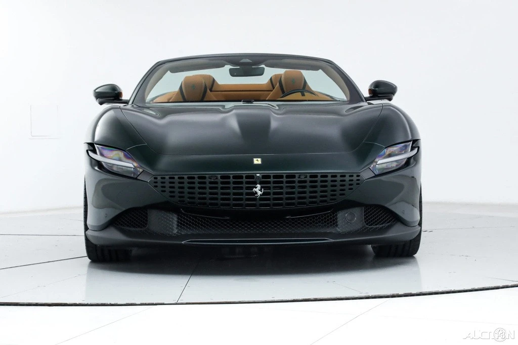 2025 Ferrari Roma Spider - Image 14 of 21