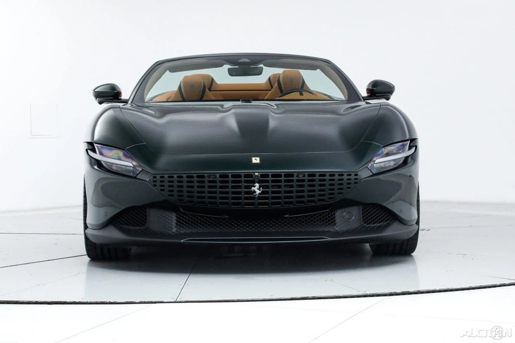2025 Ferrari Roma Spider - Image 14 of 21