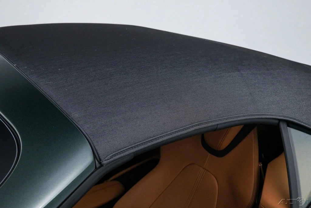 2025 Ferrari Roma Spider - Image 8 of 21
