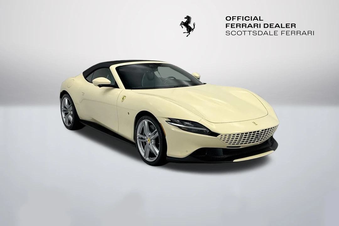 2025 Ferrari Roma Spider - Image 11 of 31