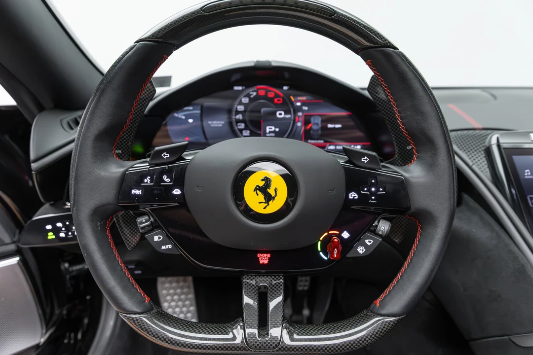 2025 Ferrari Roma Spider - Image 15 of 31