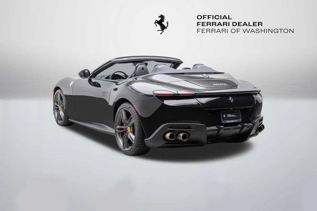 2025 Ferrari Roma Spider - Image 3 of 31