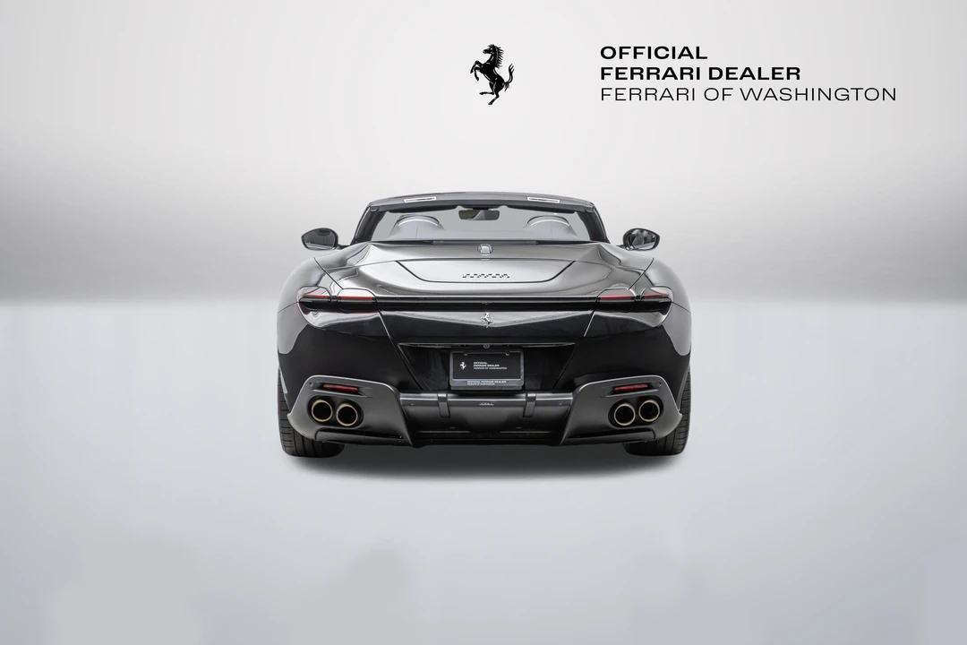 2025 Ferrari Roma Spider - Image 8 of 31