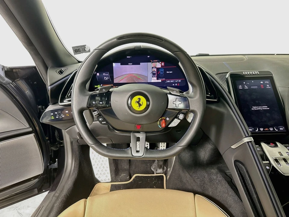 2025 Ferrari Roma Spider - Image 16 of 31