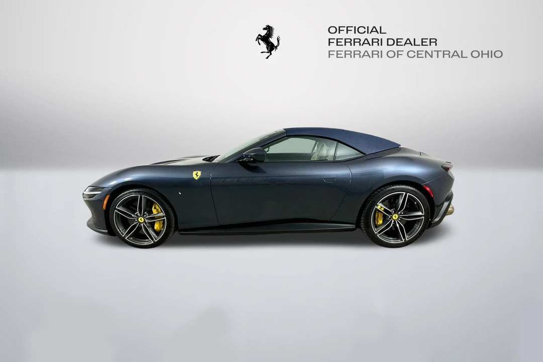 2025 Ferrari Roma Spider - Image 8 of 31