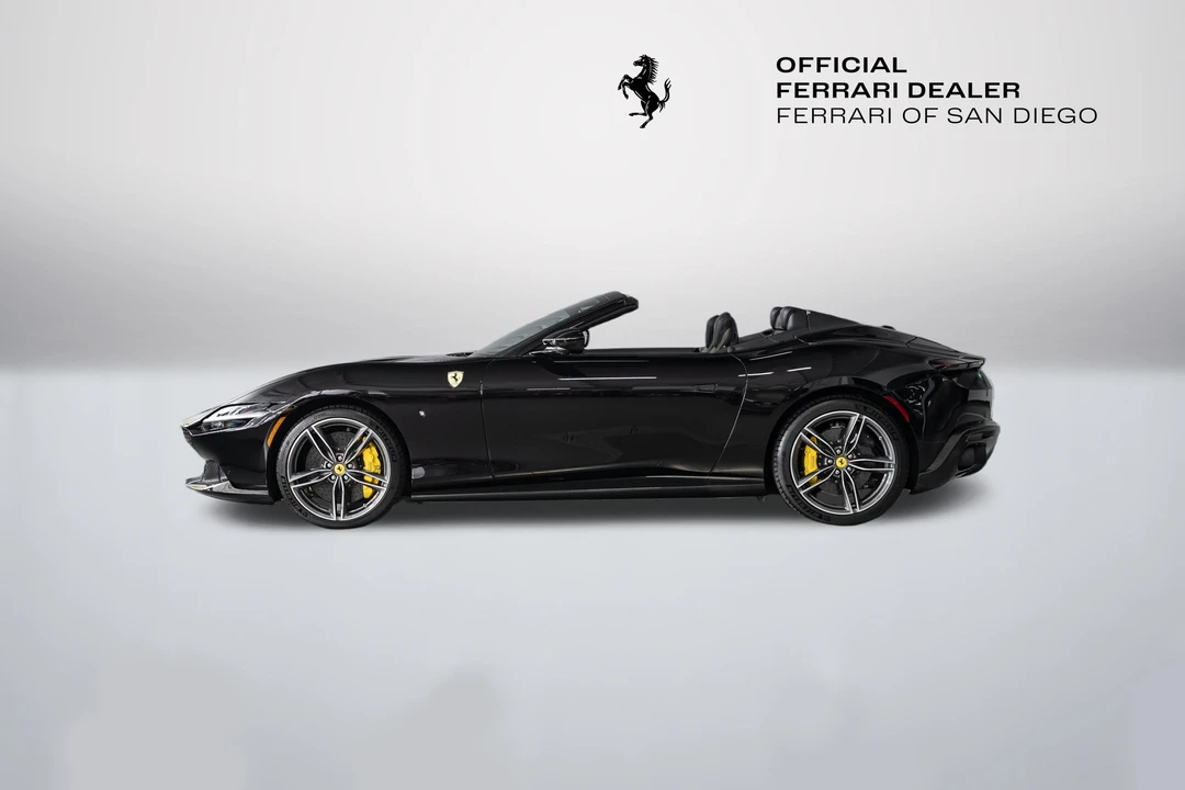 2025 Ferrari Roma Spider - Image 2 of 31