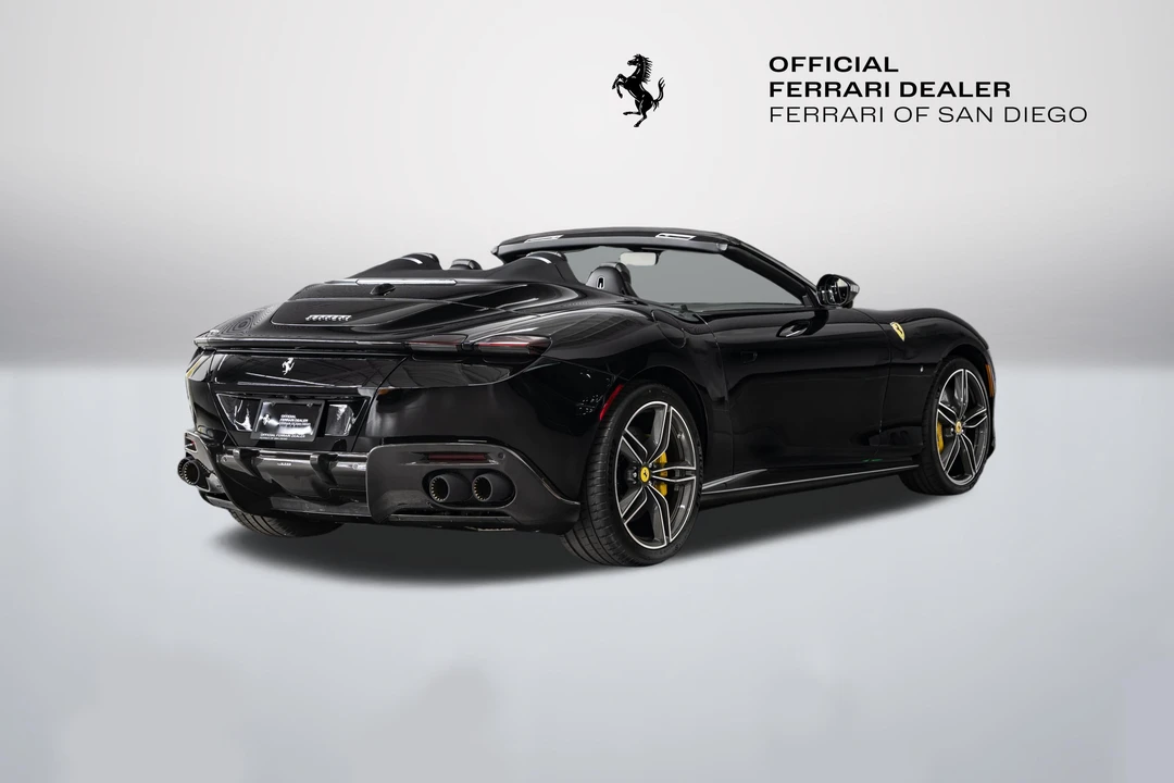 2025 Ferrari Roma Spider - Image 5 of 31