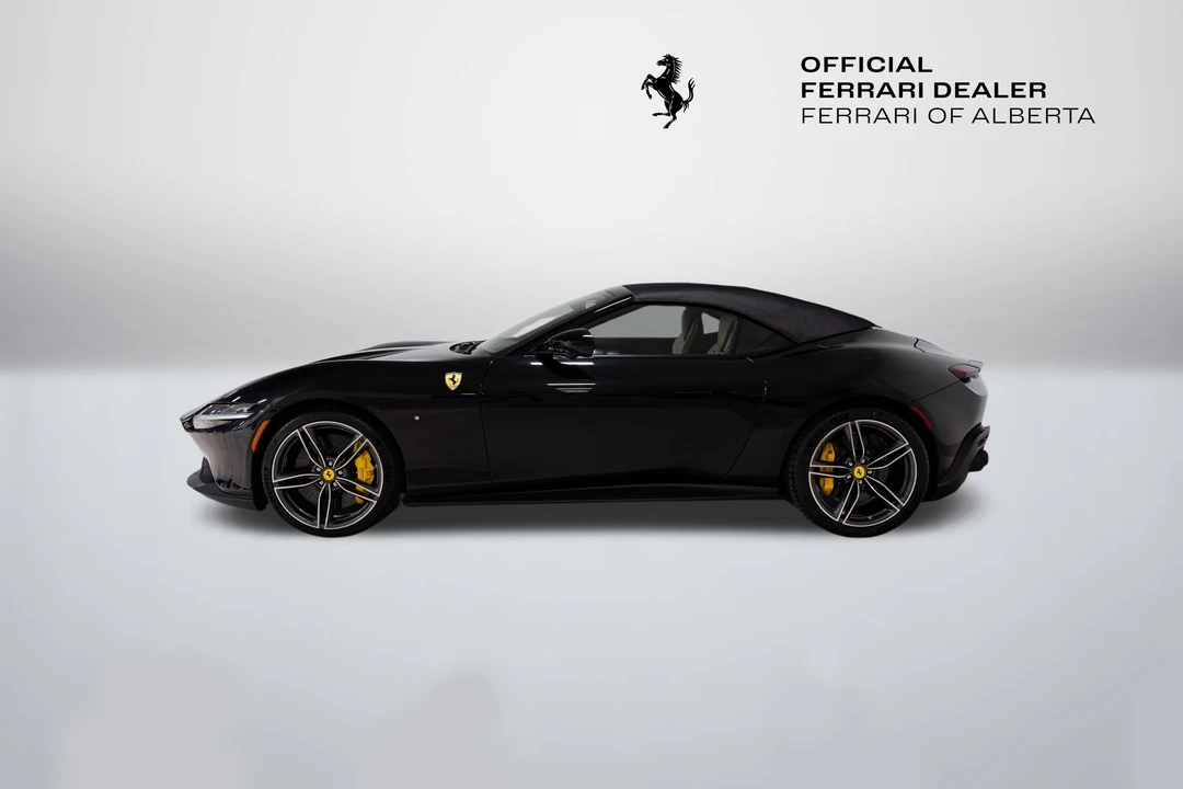 2025 Ferrari Roma Spider - Image 16 of 31