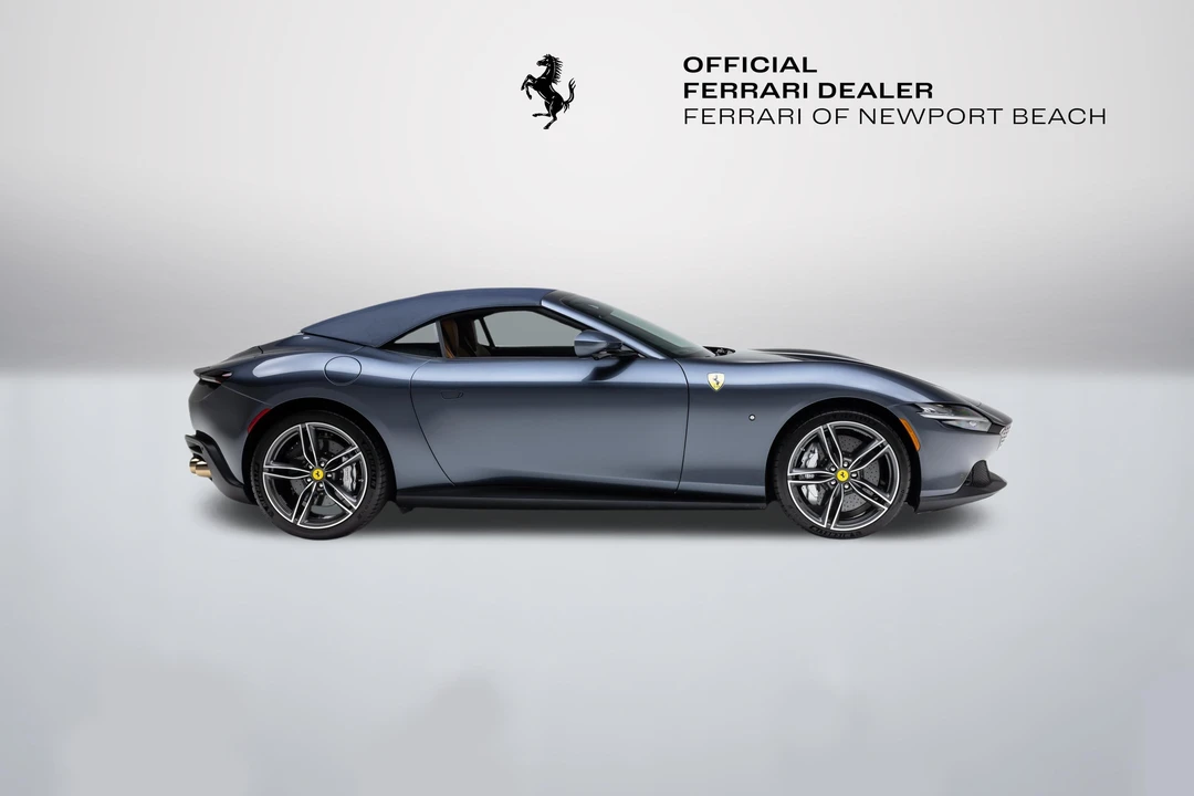 2025 Ferrari Roma Spider - Image 9 of 31