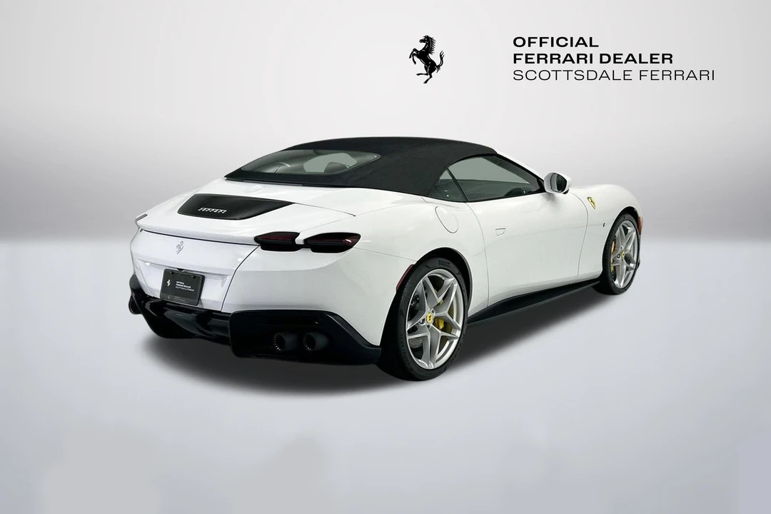 2025 Ferrari Roma Spider - Image 5 of 31