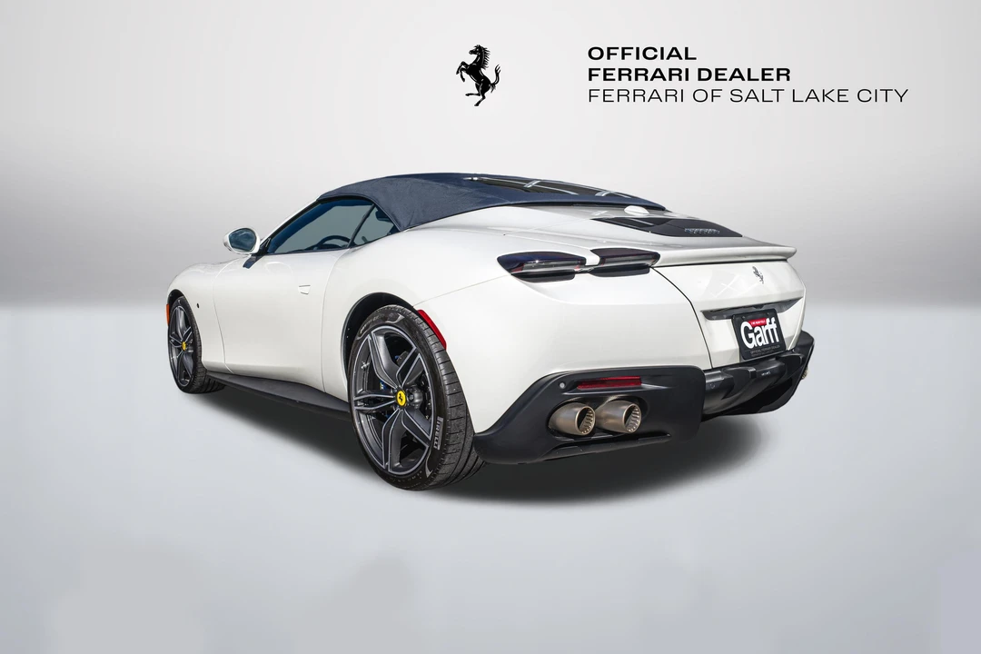2025 Ferrari Roma Spider - Image 5 of 27