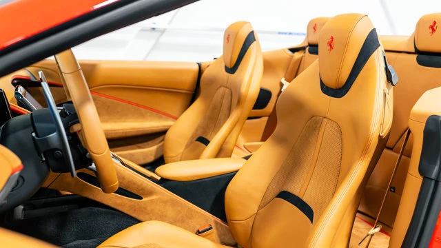 2025 Ferrari Roma Spider - Image 5 of 16