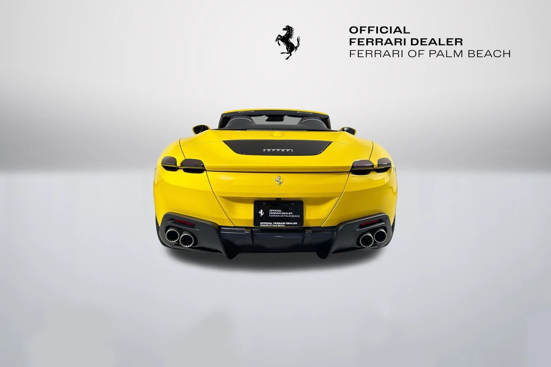 2025 Ferrari Roma Spider - Image 6 of 31