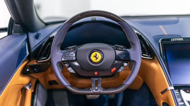 2025 Ferrari Roma Spider - Image 7 of 18