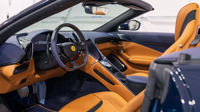 2025 Ferrari Roma Spider - Image 3 of 18