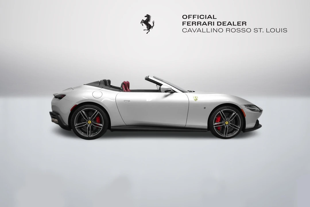 2025 Ferrari Roma Spider - Image 6 of 31