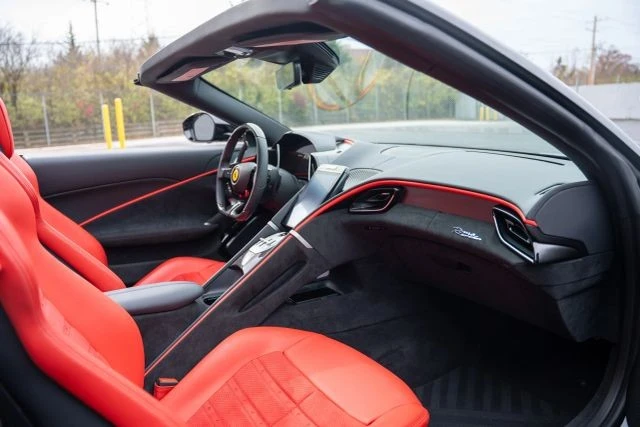 2025 Ferrari Roma Spider - Image 21 of 21
