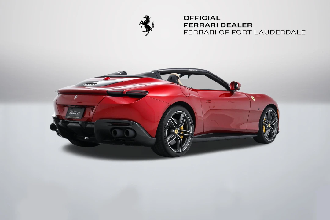 2025 Ferrari Roma Spider - Image 2 of 31