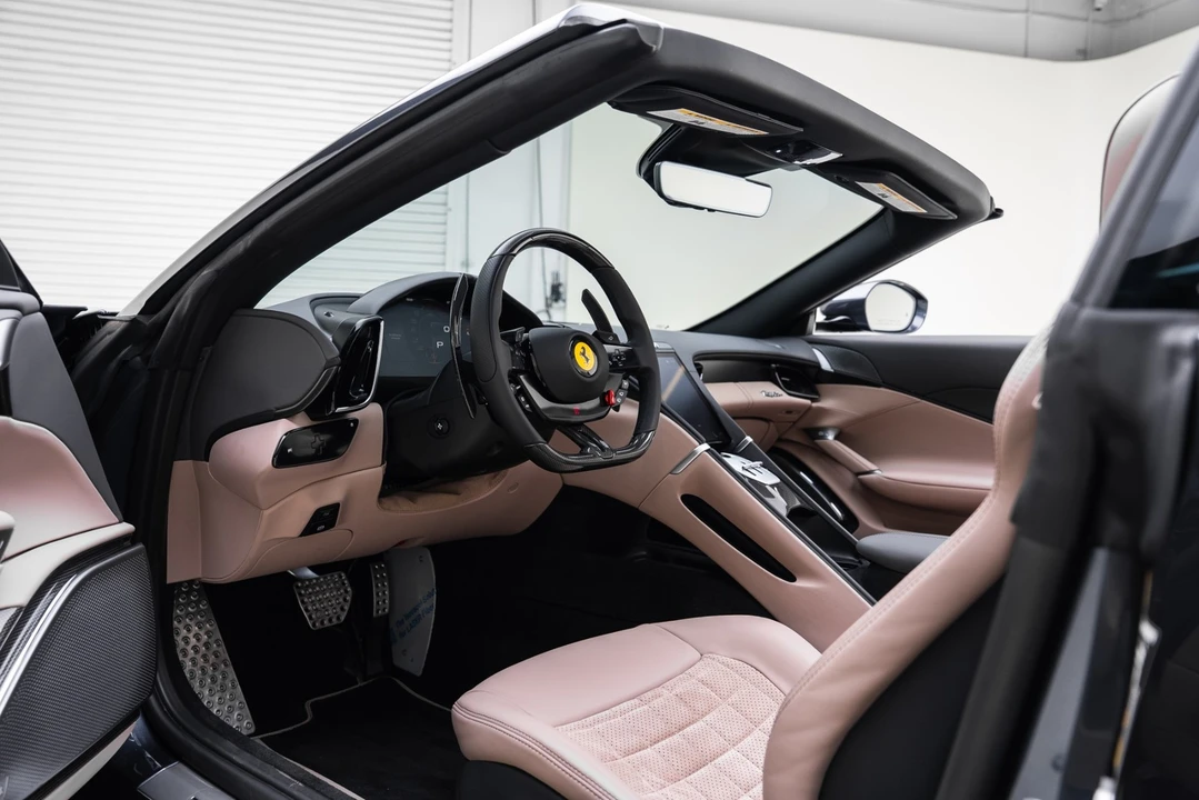 2025 Ferrari Roma Spider - Image 2 of 21