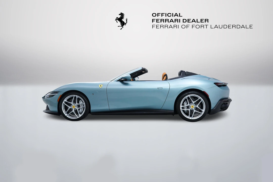 2025 Ferrari Roma Spider - Image 4 of 31