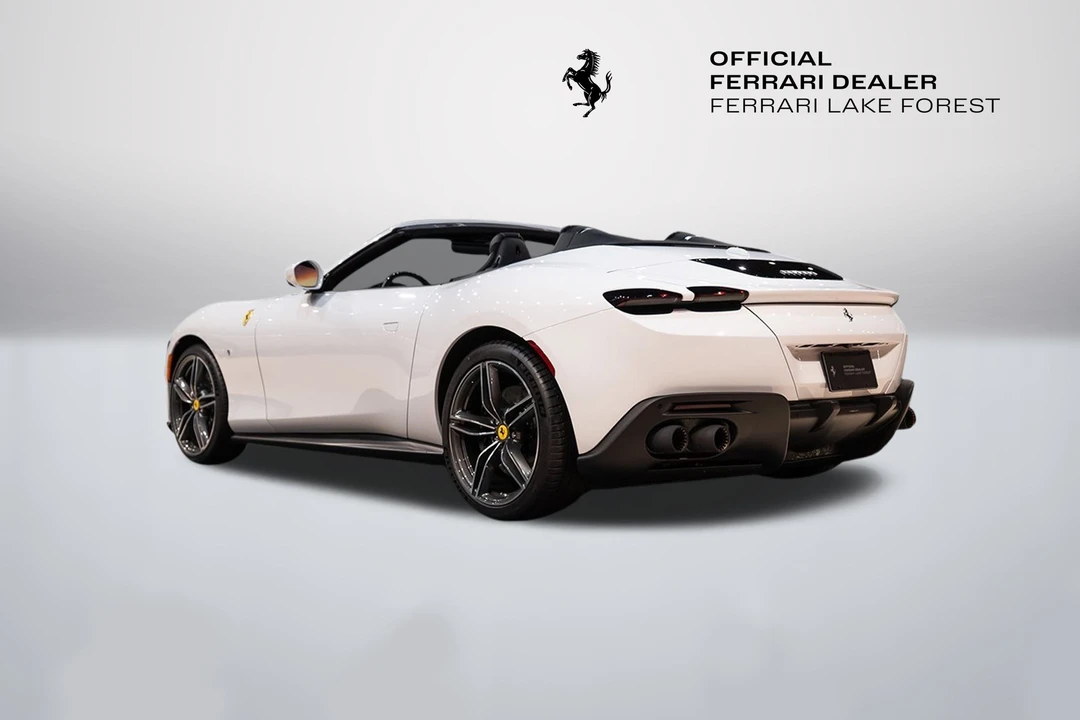 2025 Ferrari Roma Spider - Image 2 of 31