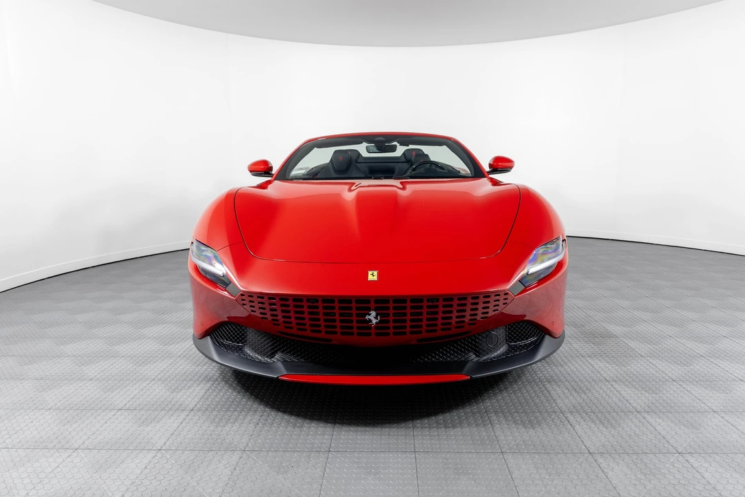 2025 Ferrari Roma Spider - Image 15 of 21