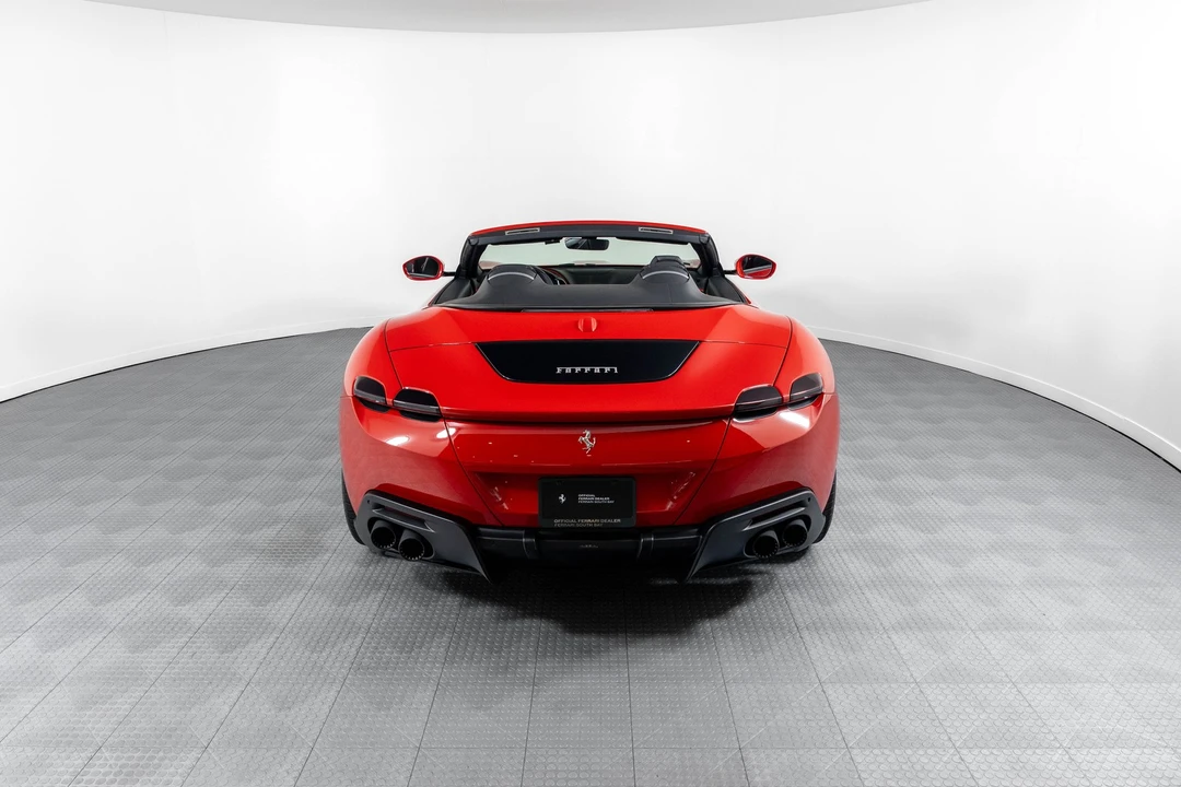 2025 Ferrari Roma Spider - Image 6 of 21