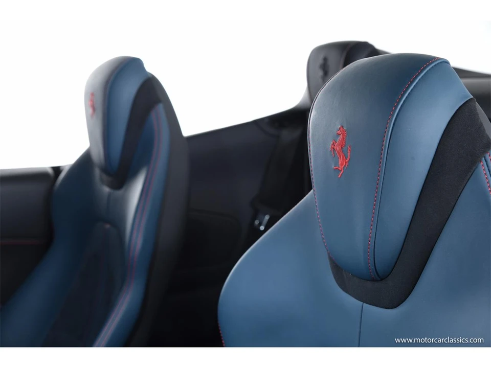 2025 Ferrari Roma - Image 21 of 31
