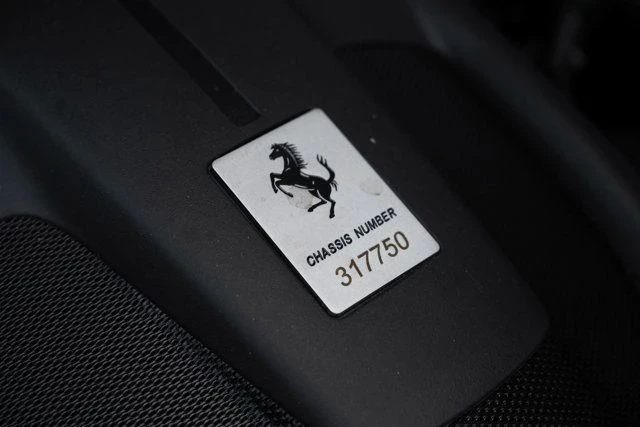2025 Ferrari Roma - Image 18 of 21