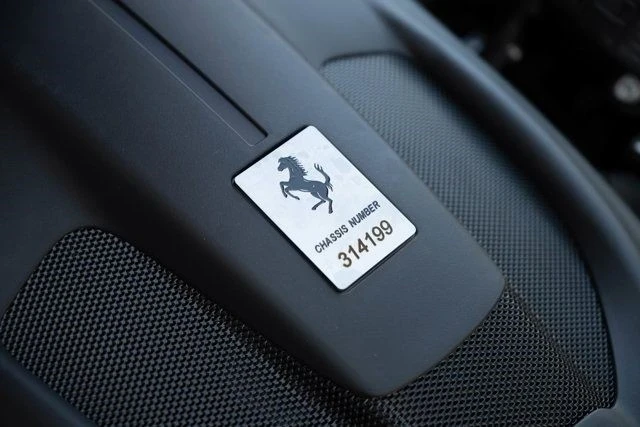 2025 Ferrari Roma - Image 18 of 21