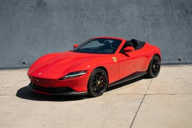 2025 Ferrari Roma - Image 2 of 21