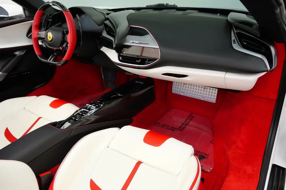 2025 Ferrari SF90 Spider - Image 10 of 15