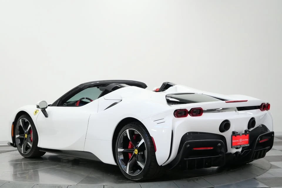 2025 Ferrari SF90 Spider - Image 6 of 17