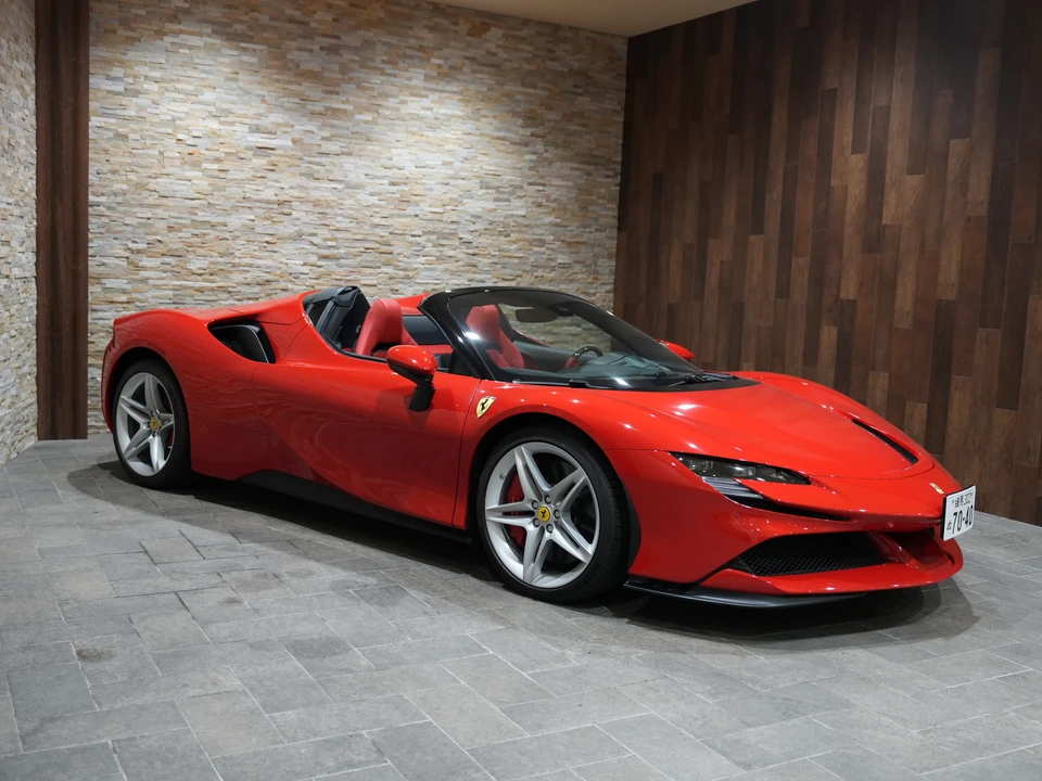 2025 Ferrari SF90 Spider - Image 3 of 31