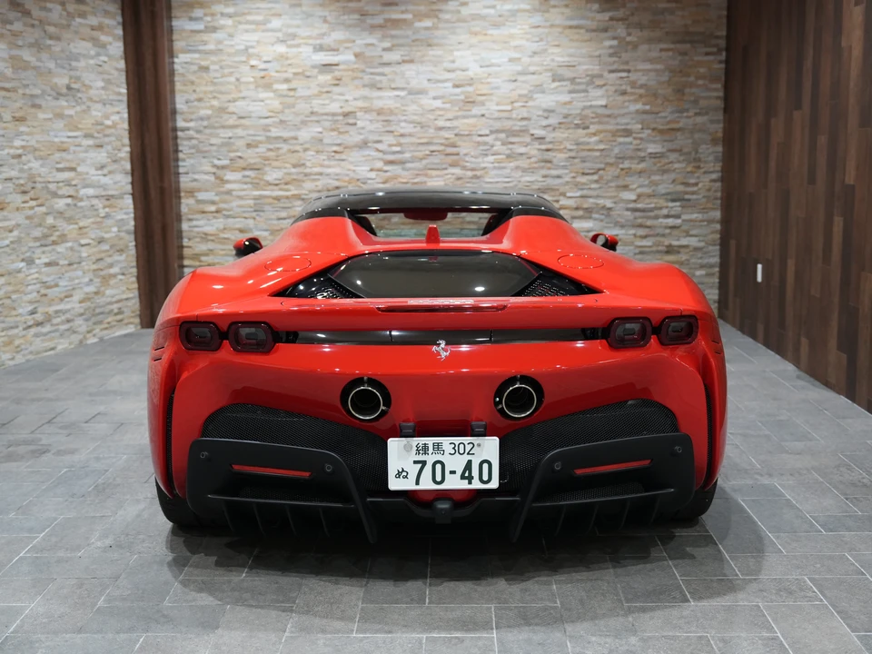 2025 Ferrari SF90 Spider - Image 5 of 31