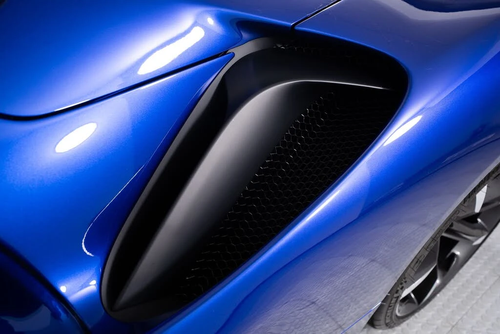 2025 Ferrari SF90 Spider - Image 23 of 31
