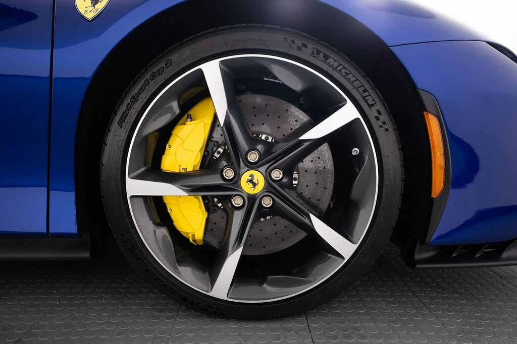 2025 Ferrari SF90 Spider - Image 31 of 31