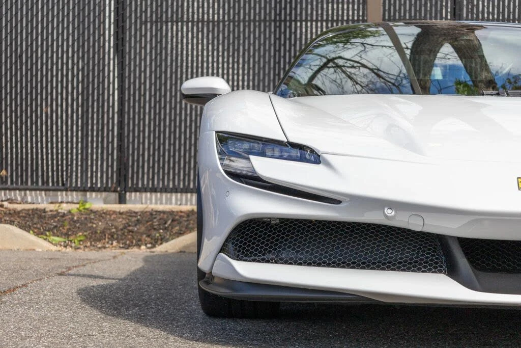 2025 Ferrari SF90 Spider - Image 7 of 31
